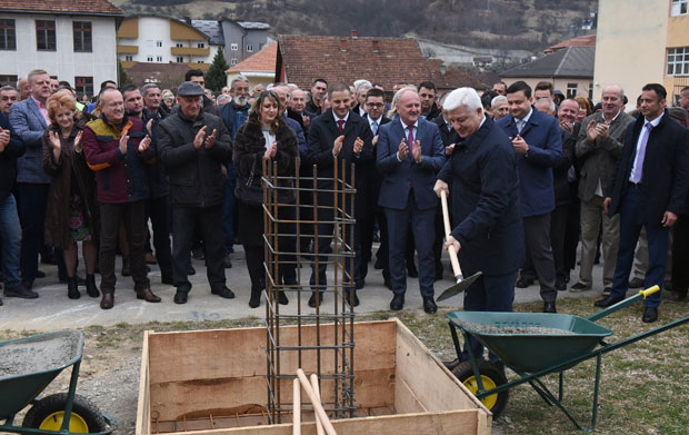 Бијело Поље: Бољи услови за 1.200 ученика